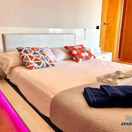Apartbeach Royal Tarraco Center Piscina Y Parking *